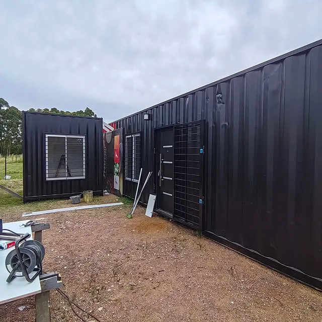 Casa Container Interior Moderno — imagen 1