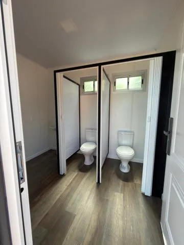 Vestuario — Solo Baños — imagen 5