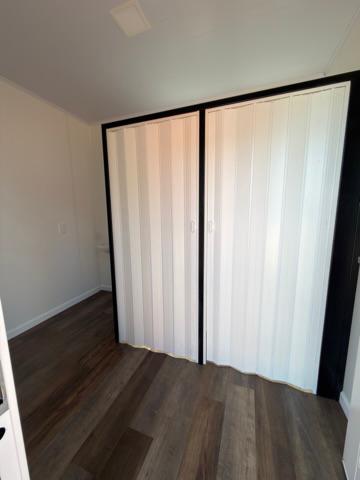 Imagen del trabajo VESTUARIOS SOLO BAÑOS